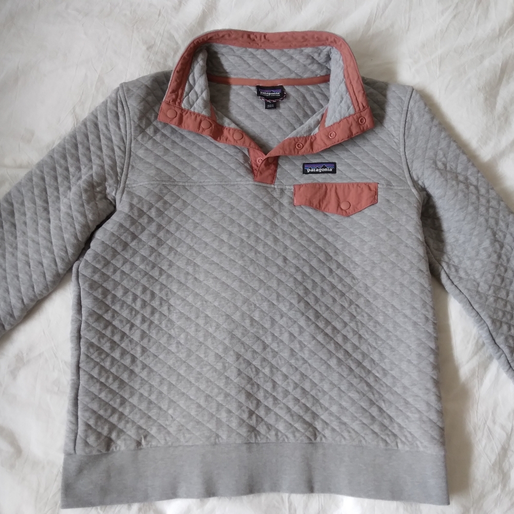 Patagonia Women's Organic Cotton Diamond Quilted Snap-T Pullover Sweater